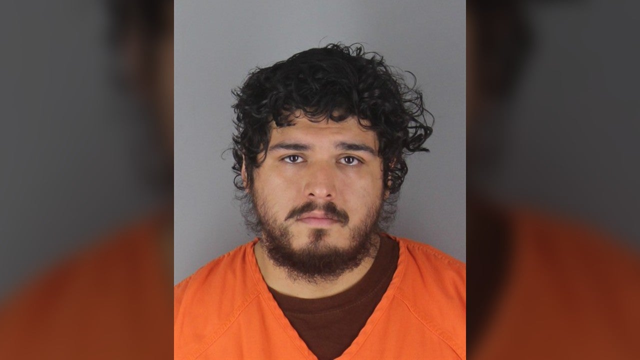 Charges: Bloomington man stabbed roommate while he was asleep, severely injuring him — St. Cloud Real Estate news